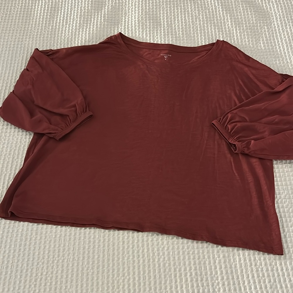 Garnet hill tee shirt Xsmall